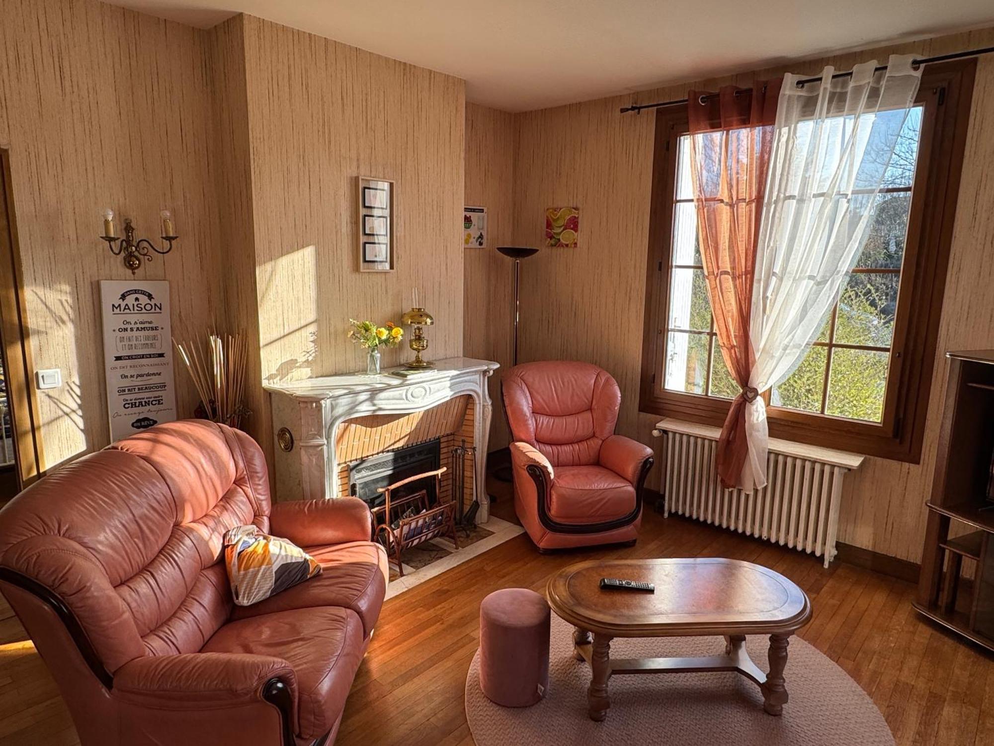Gite De La Petite Fourmy Saint-Sulpice-les-Feuilles Екстер'єр фото